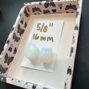 Teardrop plug gauges moonstone iridescent 5/8 16mm, $10 when bundled